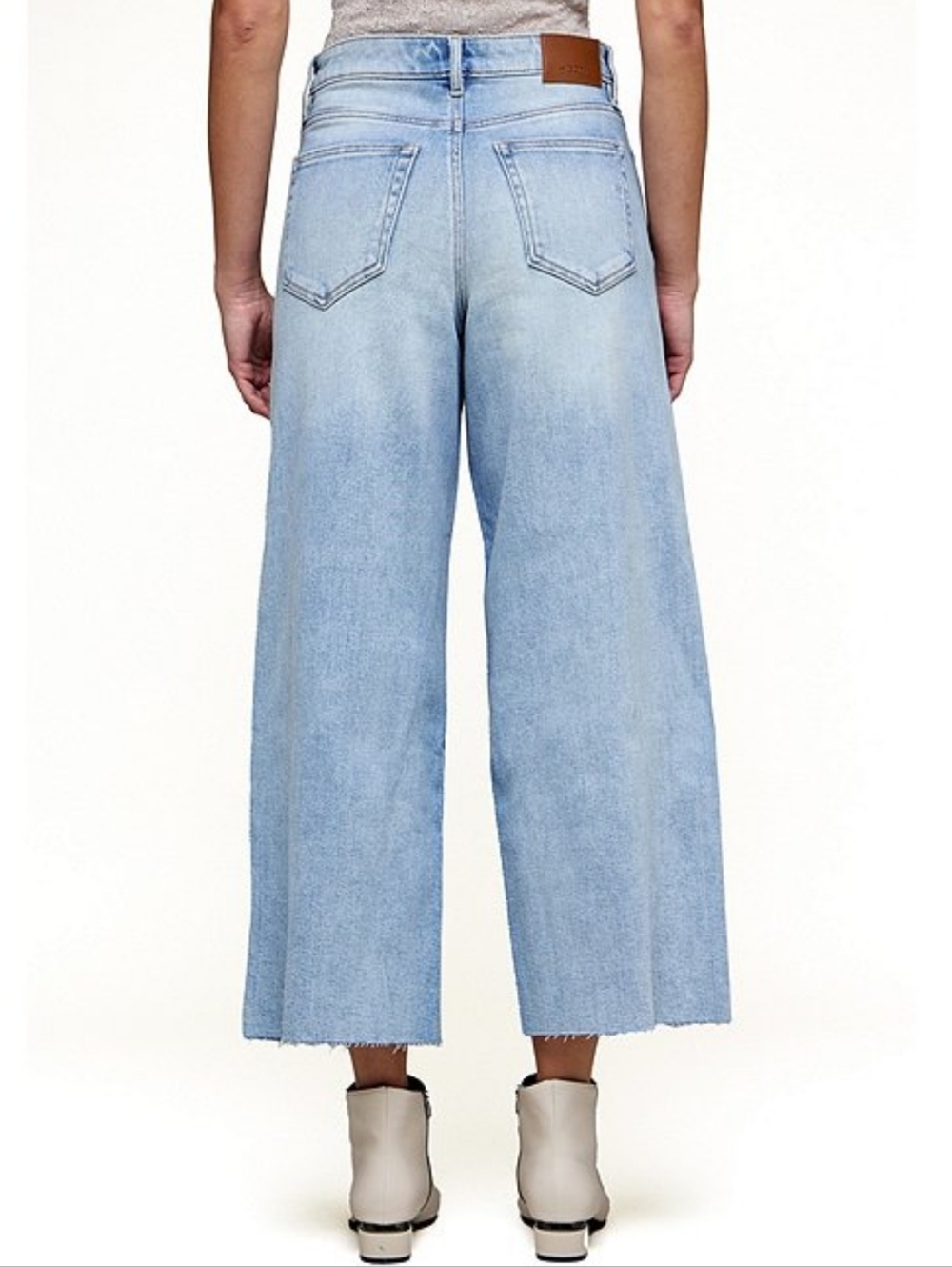 Hidden Jeans Nori Wide Leg Frayed Hem Jeans